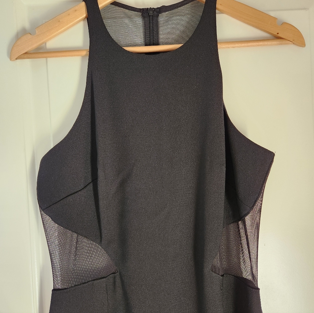 Elegant Black Sleeveless Dress